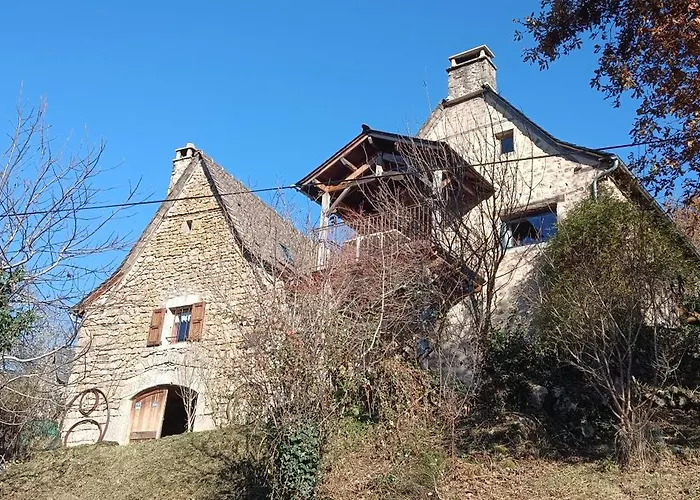 Entire In 'le Clapadou' *